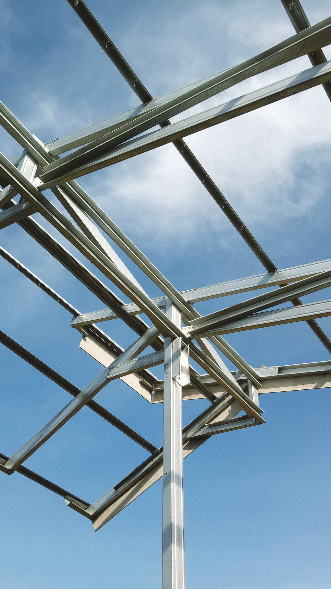 close-up of metal frames used in the construction of a barndominium